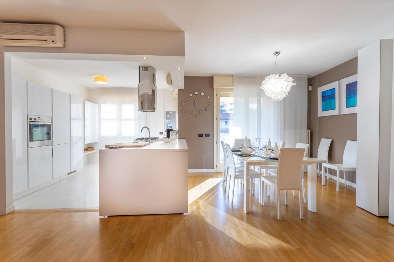 אודינה Teatro Nuovo Apartment With Free Parking מראה חיצוני תמונה