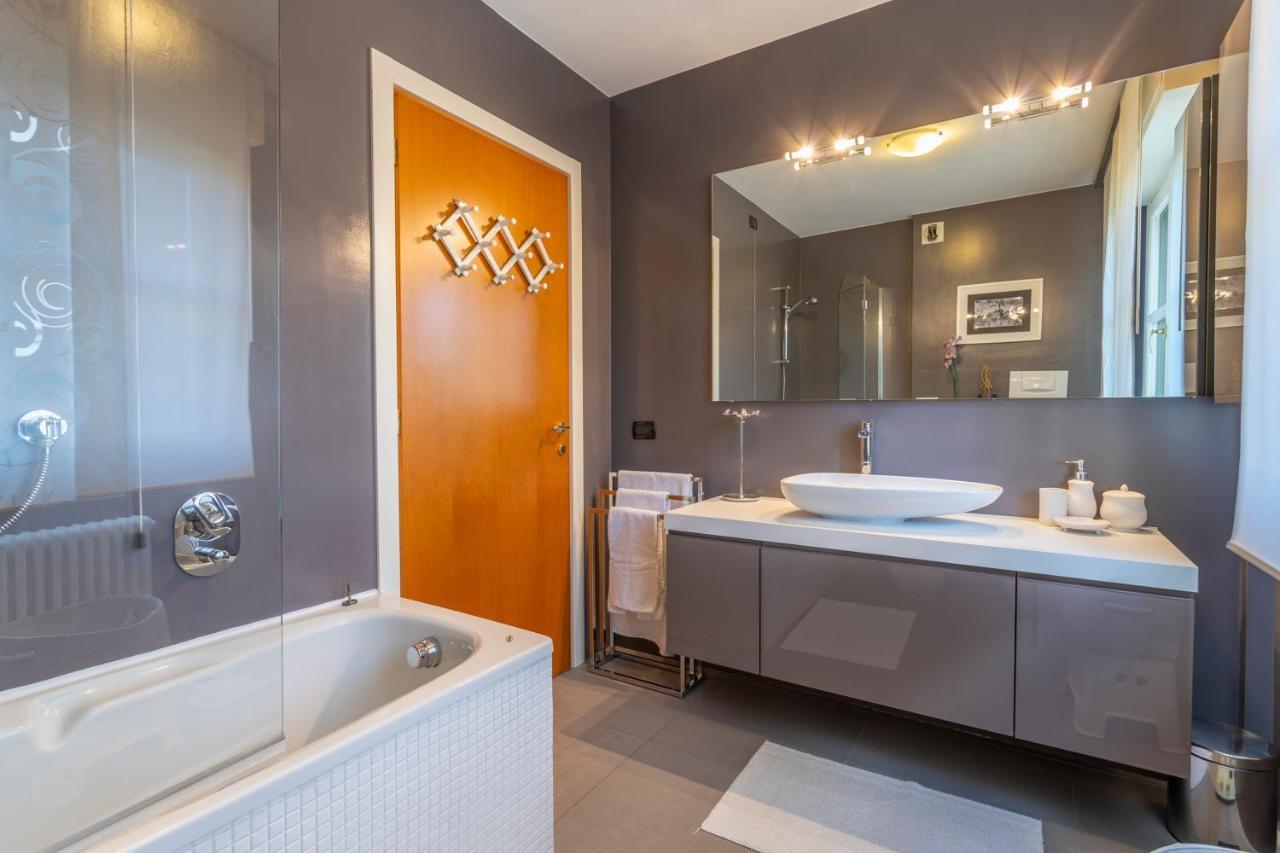 אודינה Teatro Nuovo Apartment With Free Parking מראה חיצוני תמונה
